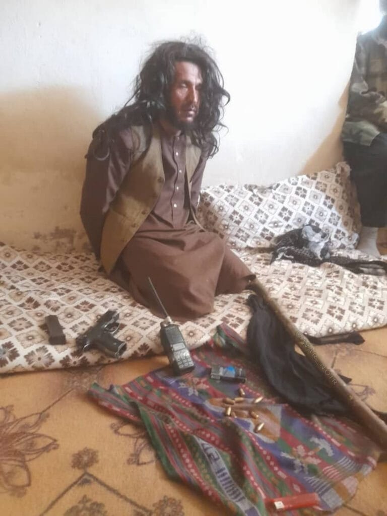 Taliban captured a Daesh target killer disguised as a woman in Faryab 3